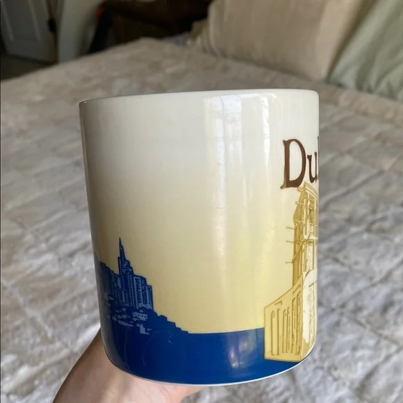 🌼 Starbucks Dubai Mug - Cream and Blue - Picture 4 of 7